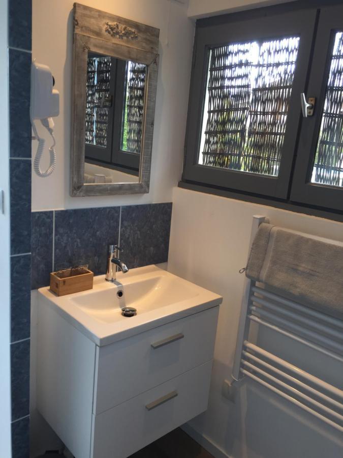 Les Palmiers Apartment Chimilin Екстериор снимка